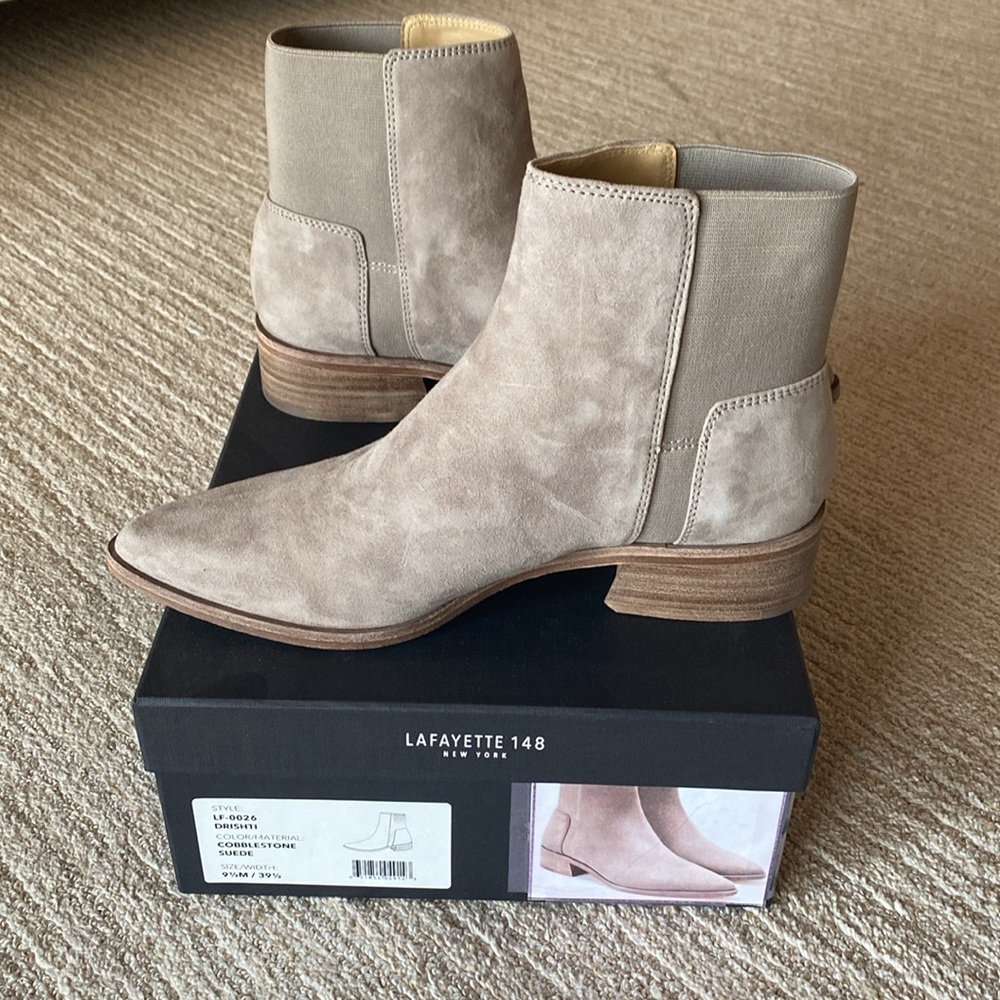 NWOT Lafayette 148 Drishti Suede Ankle Boots